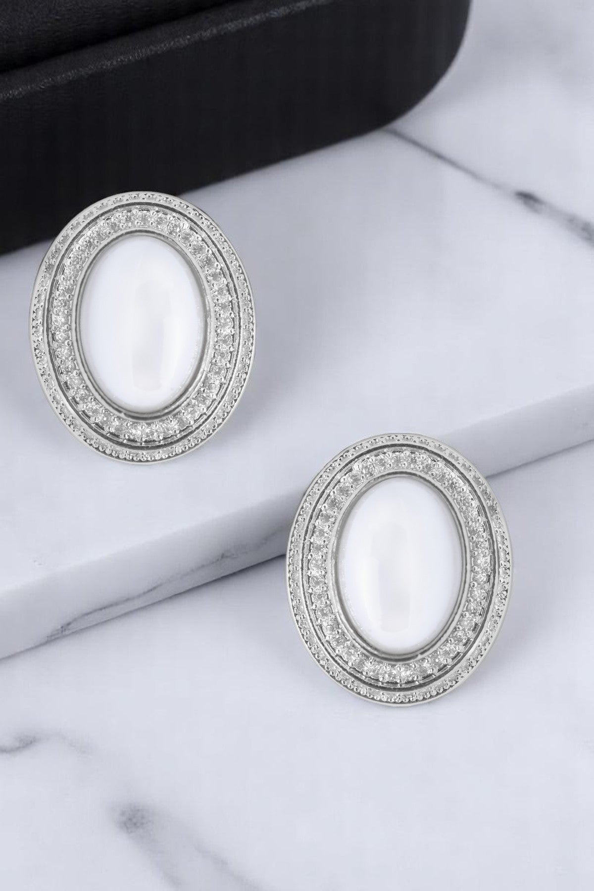 Earrings | Ornate Pearl Drops