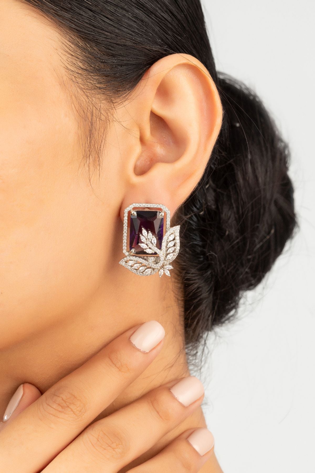 Earrings | Studs | Amethyst Allure